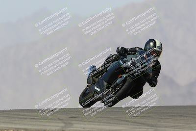 media/Mar-28-2022-Superbike Trackdays (Mon) [[b8603d0f67]]/Open Track Time/Turn 9/